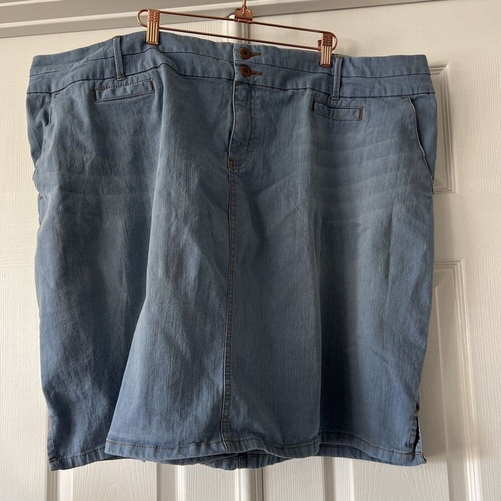 Avenue  Womens Denim Skirt Plus Size 26 Stretch Pockets Blue Casual Beach Travel